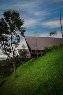 KEMA Merbabu powered by Cocotel