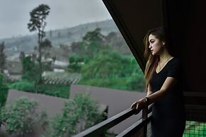 KEMA Merbabu powered by Cocotel