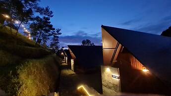 KEMA Merbabu powered by Cocotel