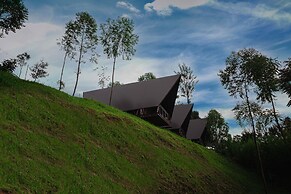 KEMA Merbabu powered by Cocotel