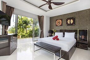Tropical Seaview Pool Villa Dragon A