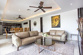 Tropical Seaview Pool Villa Dragon A