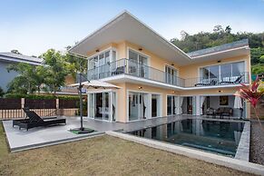 3 Story Villa Dragon B with Private Pool