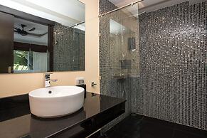 Seaview Pool Villa Dragon D in Tropics