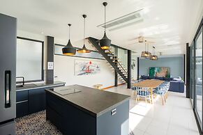 Design 12m Oxygen Pool Villa Sunset 2