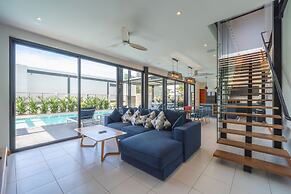 Design 12m Oxygen Pool Villa Sunset 2