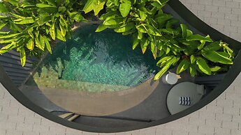 Je Ne Sais Quoi Seminyak