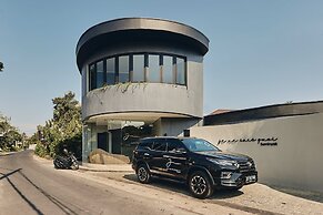 Je Ne Sais Quoi Seminyak