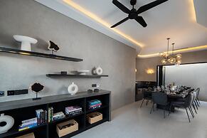 Je Ne Sais Quoi Seminyak