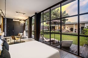 Loft Volcano by Alfred in Bali