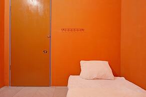 SPOT ON 92985 Mitra HomestayNearTempat Makan Pagi Sore Nohil