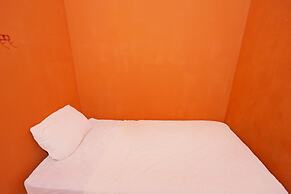 SPOT ON 92985 Mitra HomestayNearTempat Makan Pagi Sore Nohil