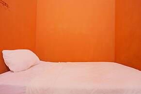 SPOT ON 92985 Mitra HomestayNearTempat Makan Pagi Sore Nohil