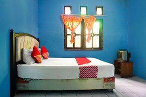 OYO 92997 Villa Hj Karnadi