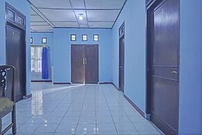 OYO 92997 Villa Hj Karnadi