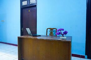 OYO 92997 Villa Hj Karnadi