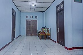 OYO 92997 Villa Hj Karnadi