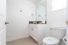 Luxurious Home w Theme Beds Private Pool