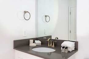 Luxurious Home w Theme Beds Private Pool