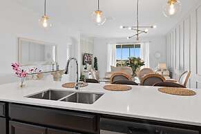 Magical Getaway - Super Cute 3BR Apartment