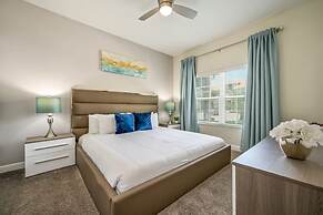 Magical Retreat - A Spacious Villa 10 min From Disney