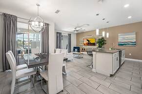 Magical Retreat - A Spacious Villa 10 min From Disney