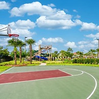 Magical Retreat - A Spacious Villa 10 min From Disney