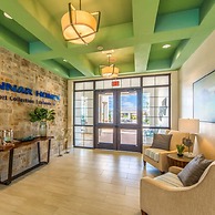 Magical Retreat - A Spacious Villa 10 min From Disney