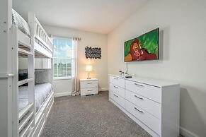 Magical Retreat - A Spacious Villa 10 min From Disney