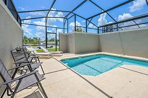 Magical Retreat - A Spacious Villa 10 min From Disney