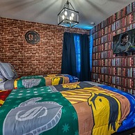 Super Spacious Near Disney With Private Pool