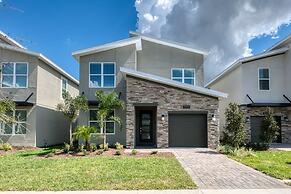 5BR Themed Home - Private Pool Prime Location