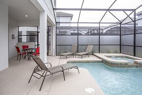 6BR Home Prime Location