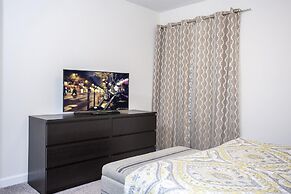 6BR Home Prime Location