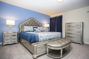 6BR Home Prime Location