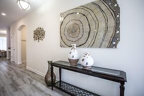 6BR Home Prime Location