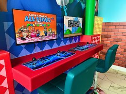 Private Pool Modern Elegance Ideal Locale