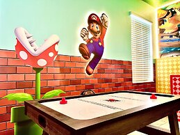 Private Pool Modern Elegance Ideal Locale