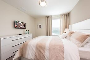 Private Pool Modern Elegance Ideal Locale