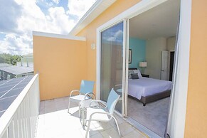 Charming Cozy Haven in Four Corners