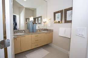 Charming Cozy Haven in Four Corners