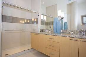 Charming Cozy Haven in Four Corners