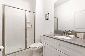 Charming Mickey-themed Home Prime Location