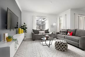 Charming Mickey-themed Home Prime Location