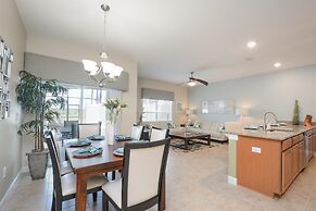 Charming 4 BDR Townhome at Storey Lake Resort
