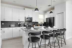 Chic Spacious Best Vacation Home