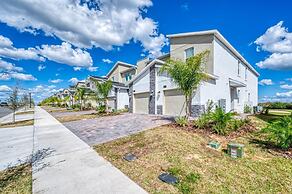 Chic Golf-view Condo - Simply Amazing