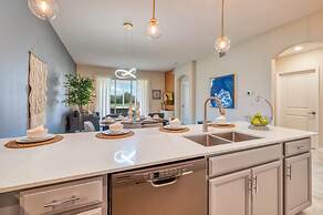 Chic Golf-view Condo - Simply Amazing