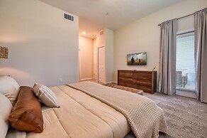 Chic Golf-view Condo - Simply Amazing