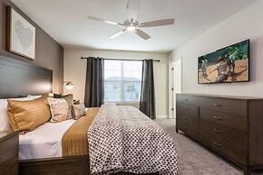 Chic Luxury Haven - Unforgettable Retreat